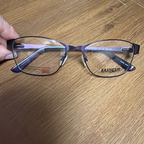 Easyclip model ec386 - model, eyeglass